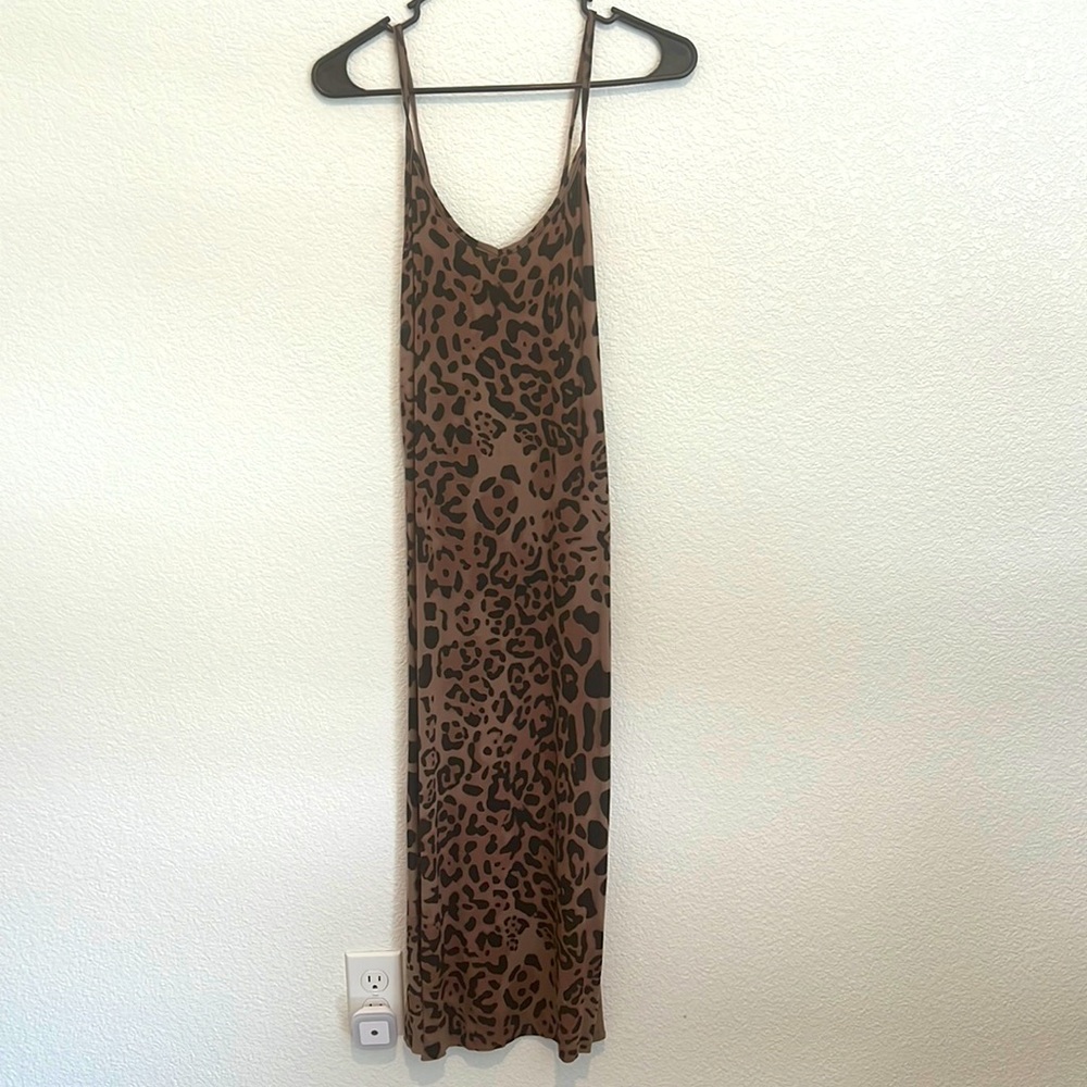 Cheetah midi split dress